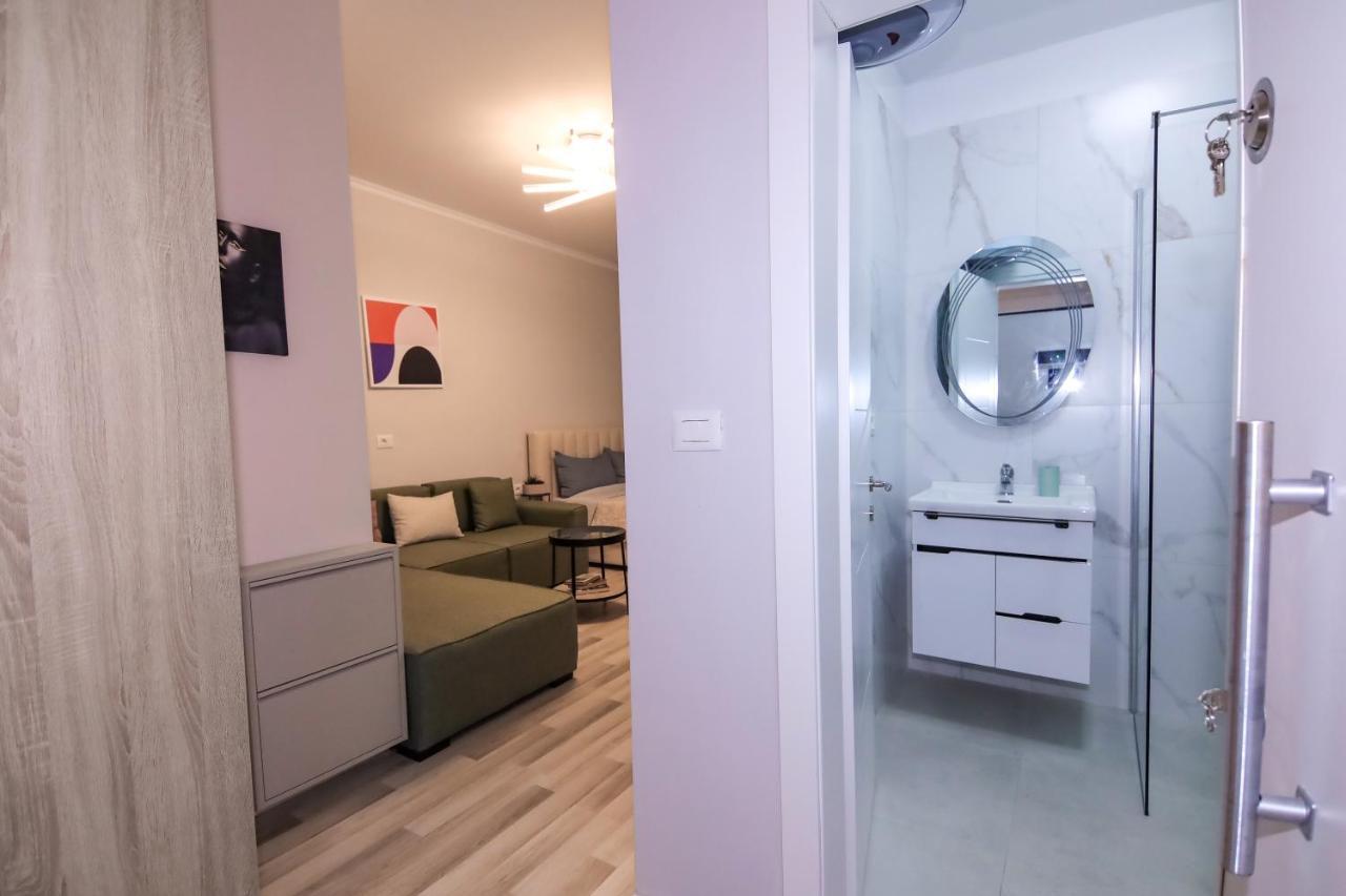 Nazari Apartment 2 Тирана Екстер'єр фото