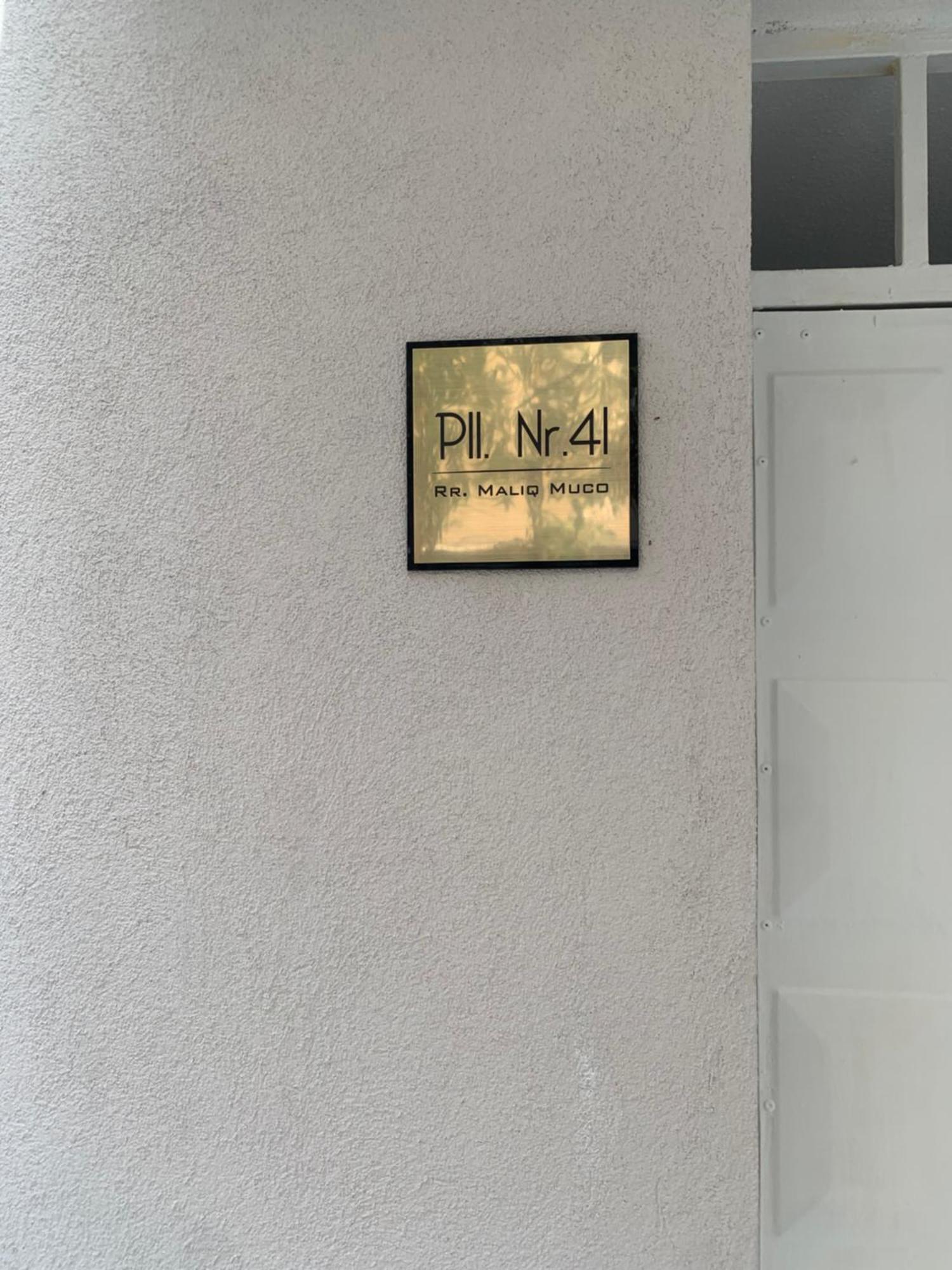 Nazari Apartment 2 Тирана Екстер'єр фото